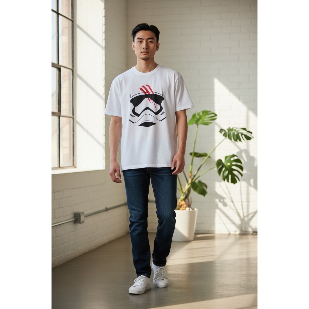 Star Wars Finn FN-2187‎ Stormtrooper Blood Streak Graphic T-Shirt White XL
